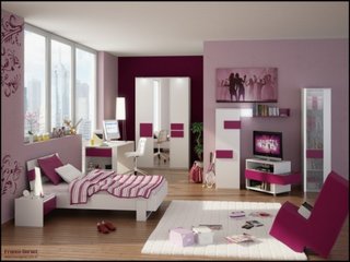 Dormitor roz fete