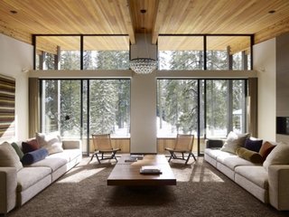 Simetrie in decor living modern