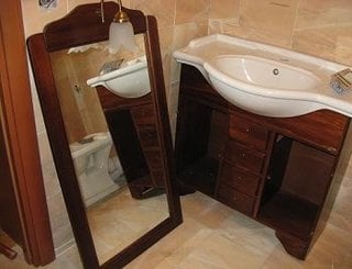 Mobilier baie oglinda cu dulap lemn demontate