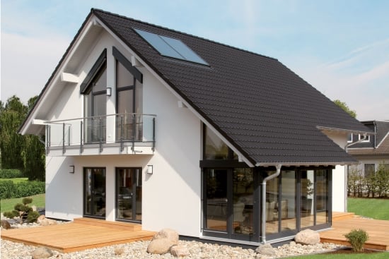 Casa de vis cu mansarda, la 130 mp - proiectul + poze cu interiorul