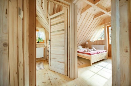 Interior cabana integrala din lemn