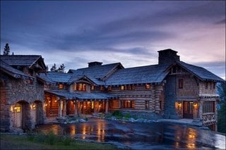 Casa din lemn rotund pointe