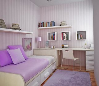 Dormitor de copil alb cu lila