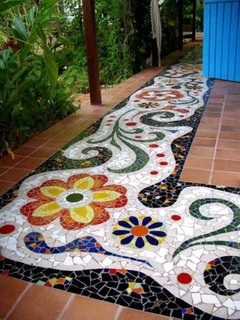 Superba alee din mozaic pentru terasa