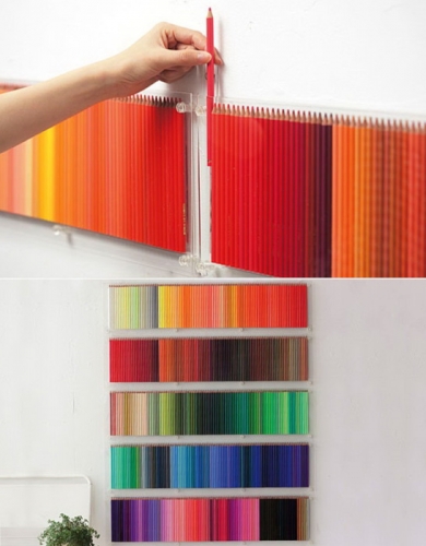 Decorarea peretelui folosind creioane colorate