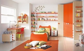 Mobila de dormitor tineret cu portocaliu si alb