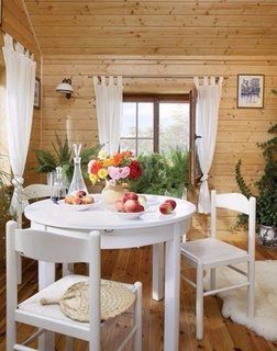 Amenajare dining casa din lemn