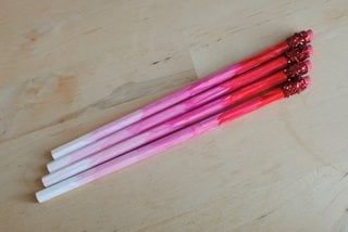 Creioane pictate manual in tehnica gradient