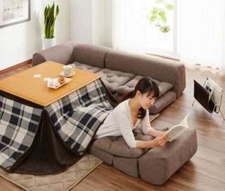 Mobilier multifunctional japonez Kotatsu