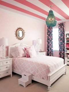 Decorarea unui dormitor de fetita in nuante de roz