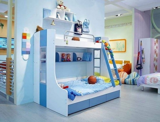 Idee amenajare loc de dormit copil pe 1 perete